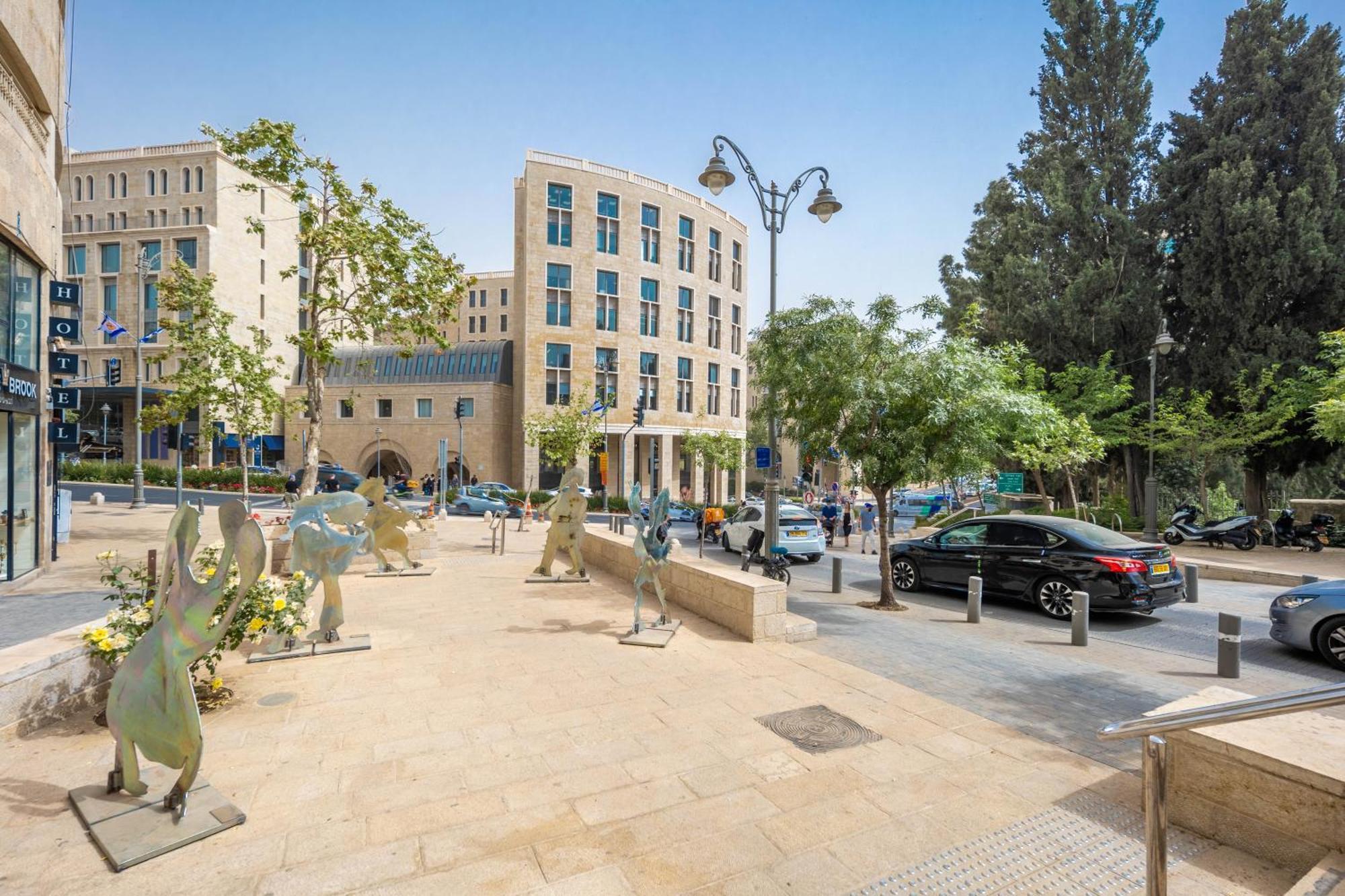 Mamilla View- Suites&Apt Hotel Gerusalemme Esterno foto