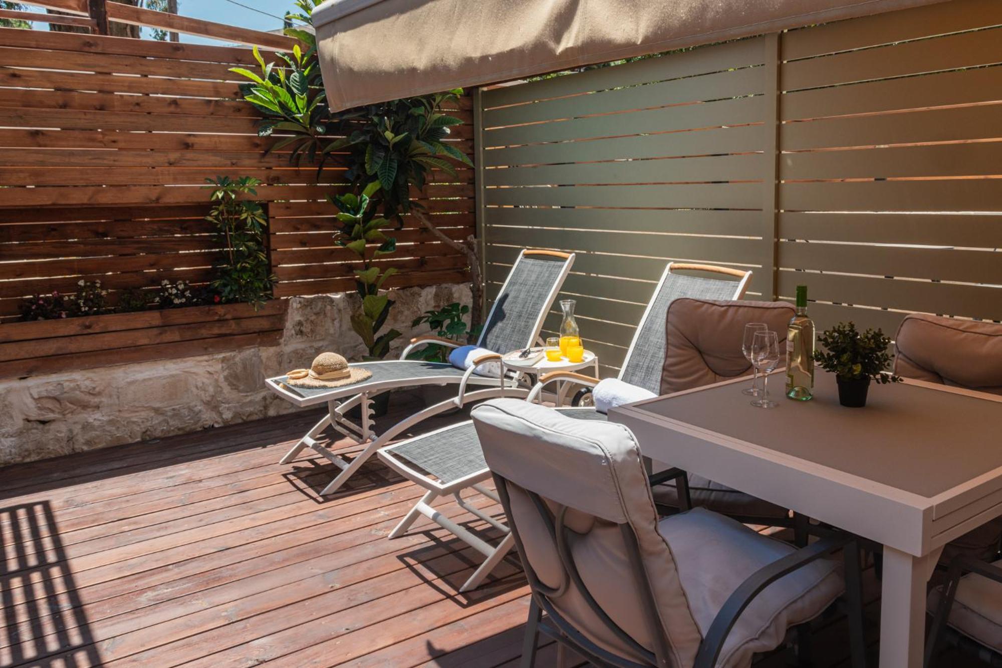 Mamilla View- Suites&Apt Hotel Gerusalemme Esterno foto